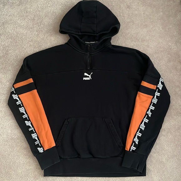 Puma hoodie - Picture 1 of 11